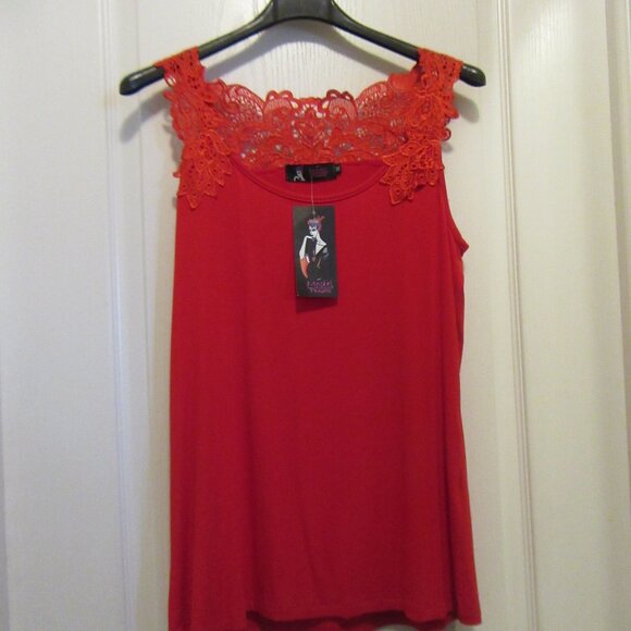 Ladies New with tags  Tank Top Red As Is - Picture 5 of 9